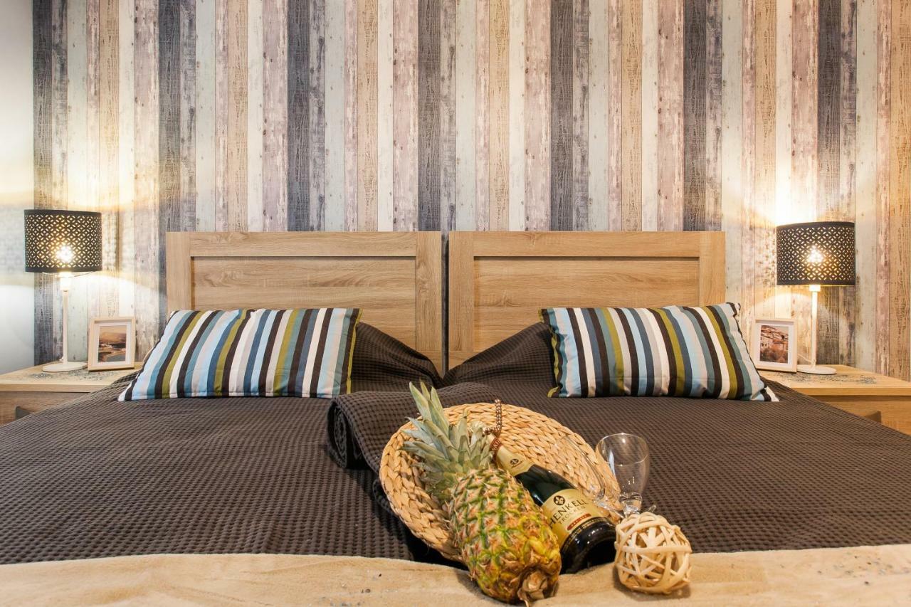 Central, Quiet, Cozy, Very Clean Private Apartment Close To Acropolis Афины Экстерьер фото