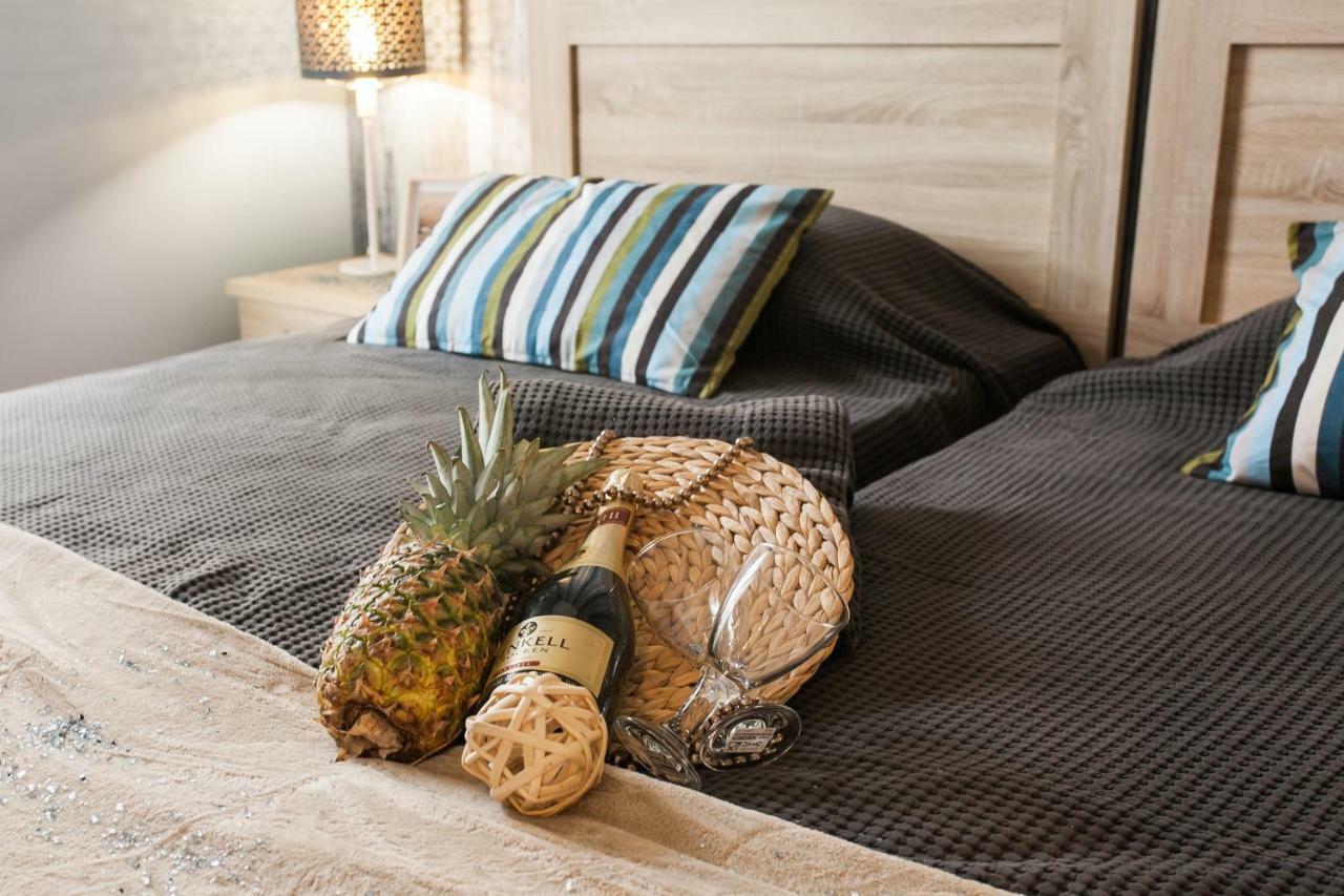 Central, Quiet, Cozy, Very Clean Private Apartment Close To Acropolis Афины Экстерьер фото